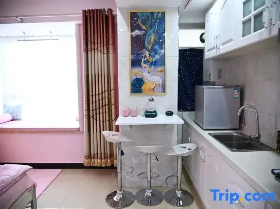 Zhuozhou Shangxuan Homestay (Diamond Plaza Junyue Plaza)
