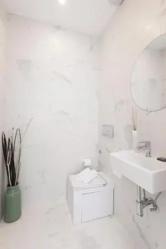 The Mood Luxury Rooms