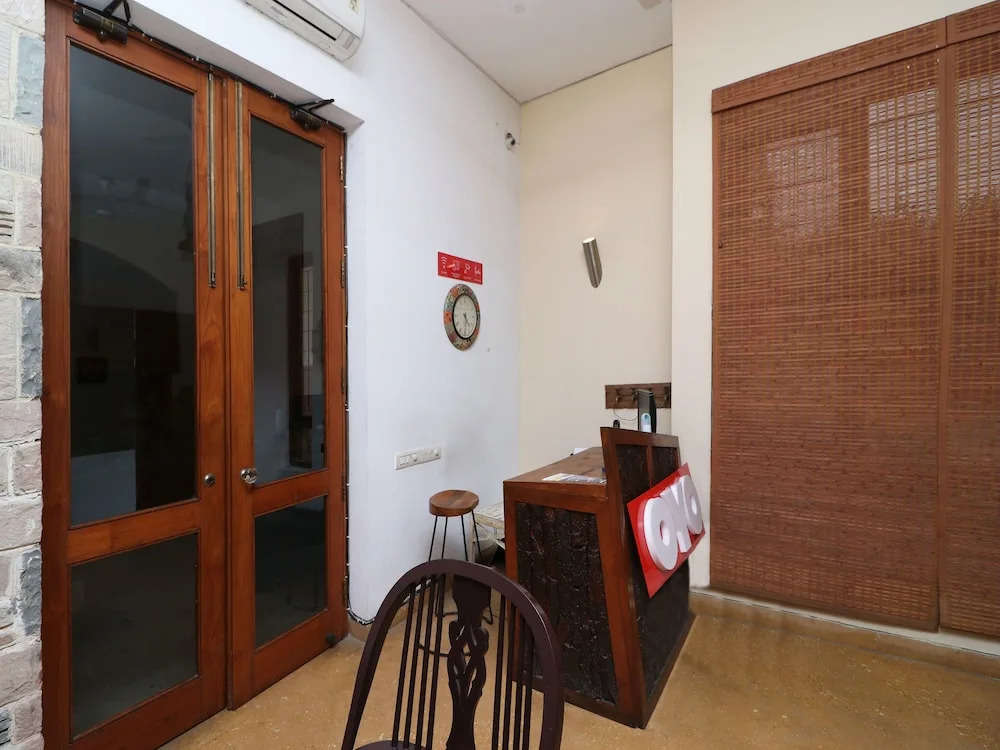 Fabhotel Pearl Villas Sector 31