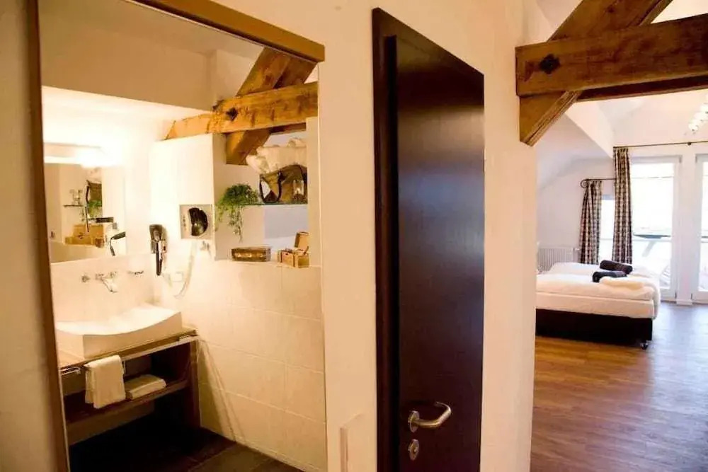 Alpin Lifestyle Hotel Löwen & Strauss
