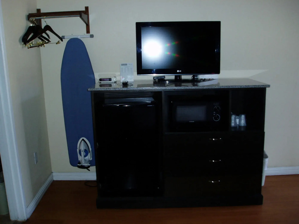Rockview Inn and Suites - Morro Bay CA