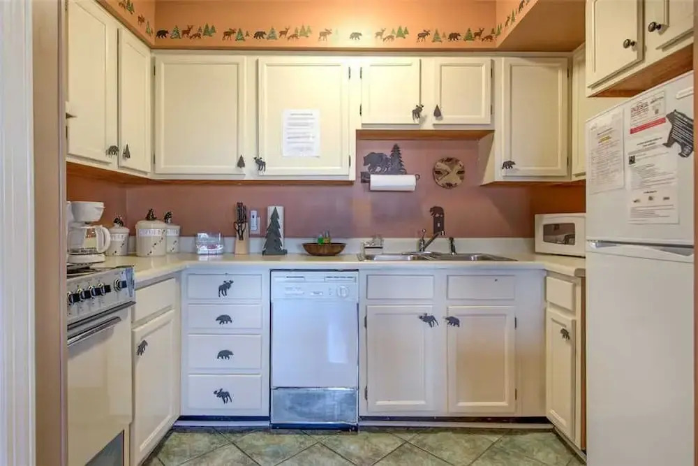 Overlook Nook, 3 Bedroom, Pool Access, Hot Tub, Mtn View, Sleeps 8