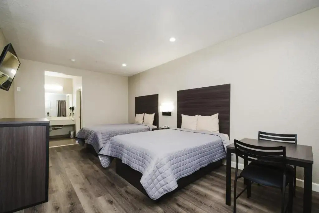 Winchester Inn and Suites Humble/IAH/North Houston