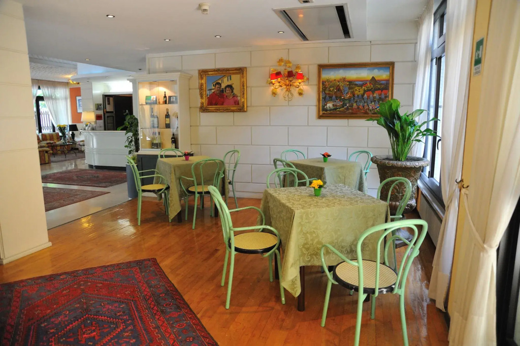 Hotel Salus