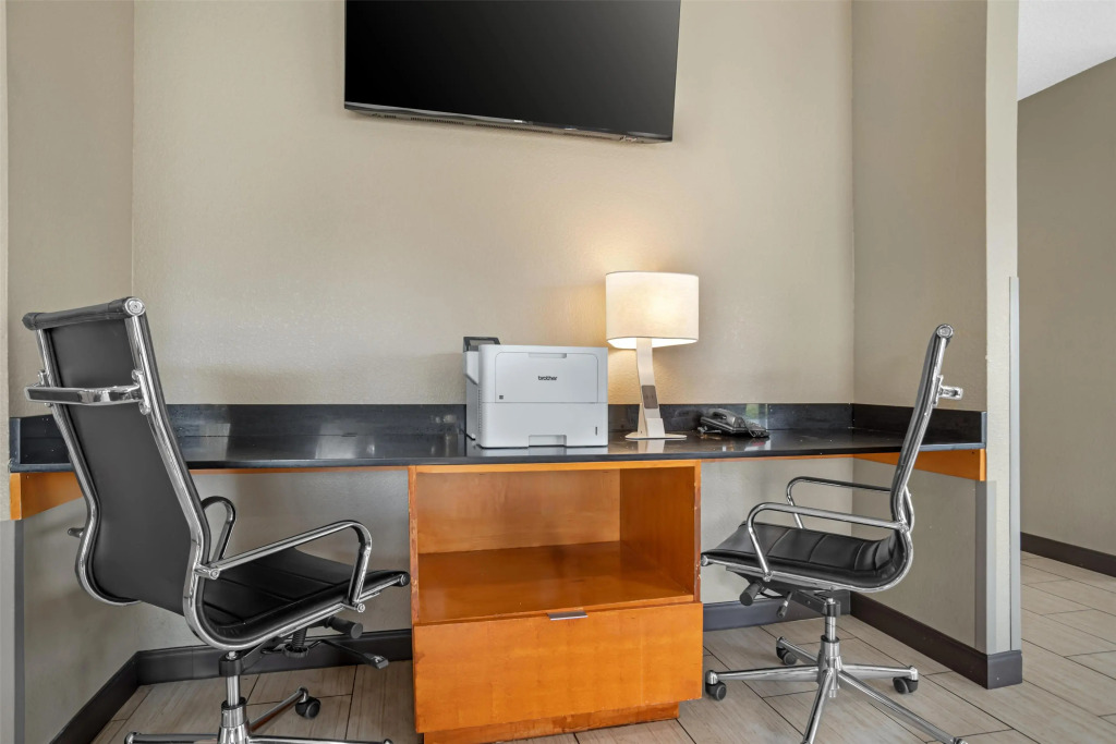 Best Western Airport Inn