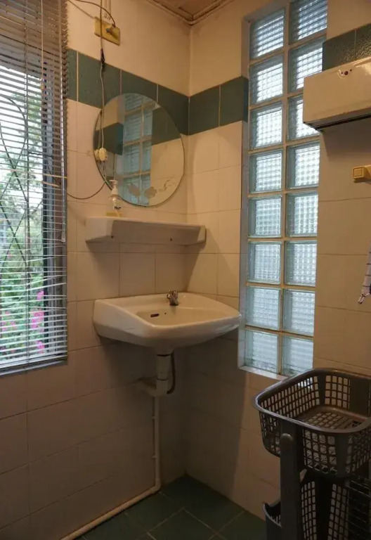 Baan Rub Aroon Guesthouse