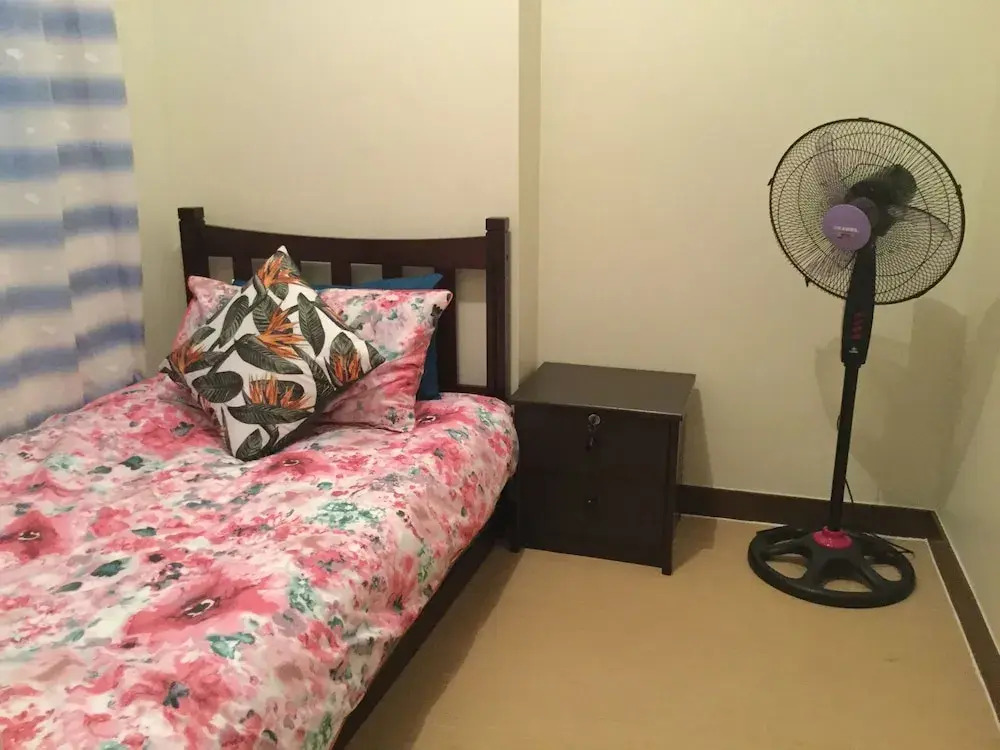 2 BR Condo at Sheridan Condominium