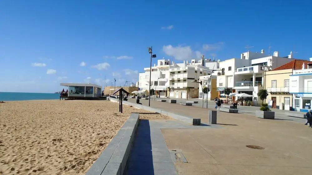 Apartment With 2 Bedrooms in Armação de Pêra, With Wonderful sea View, Shared Pool, Furnished Garden - 250 m From the Beach