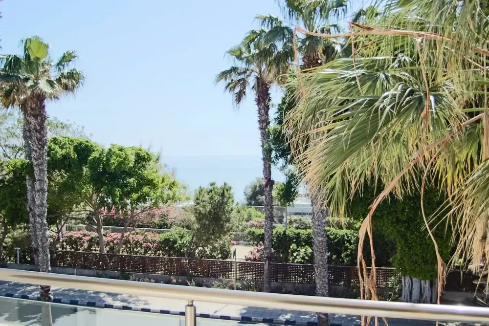 Constantinos Seaview Residence