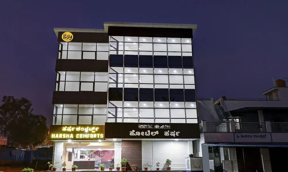 Itsy Hotels Harsha Comforts, 600 Mts From Coffee Museum