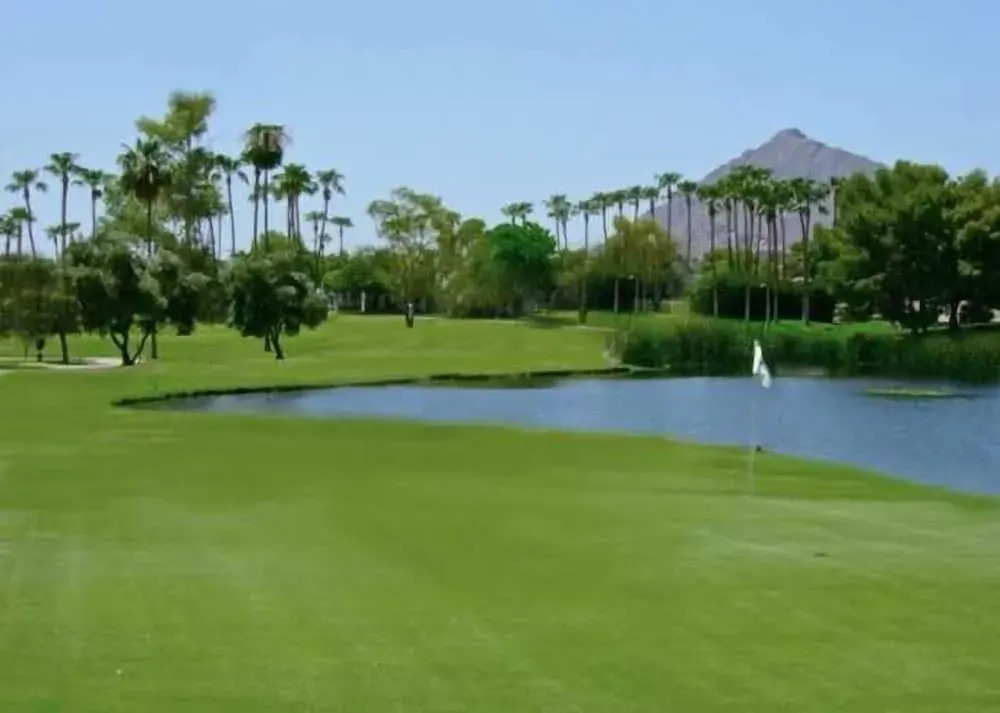 Old Town Scottsdale Golf Retreat