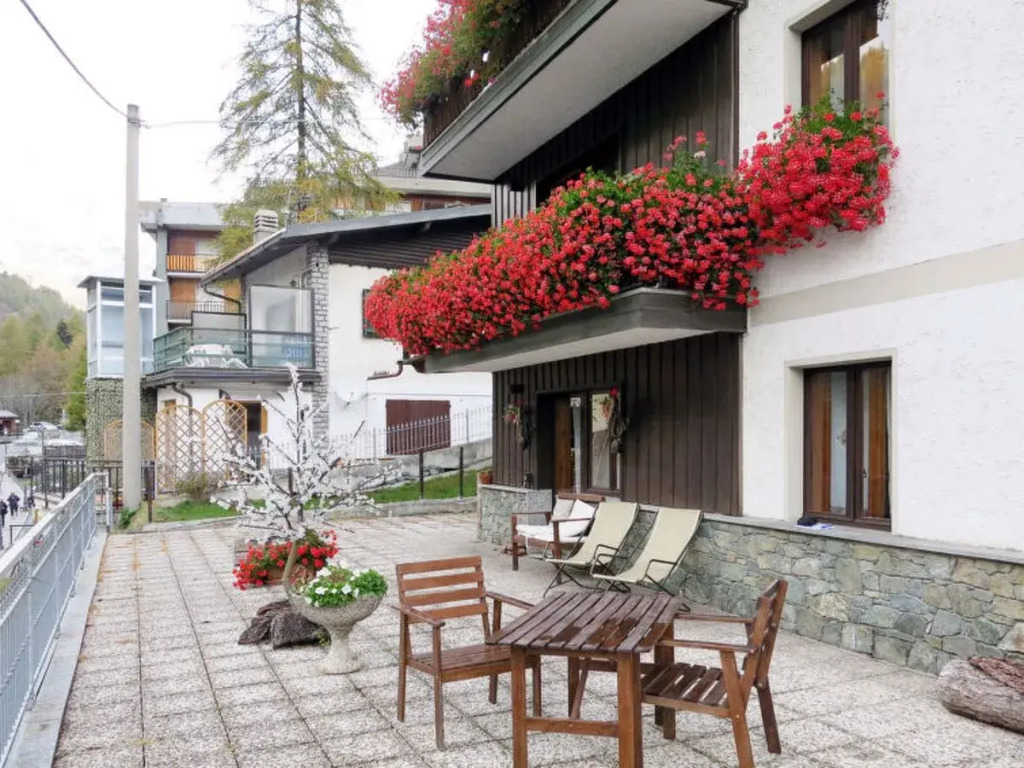 Apartment La Tata by Interhome