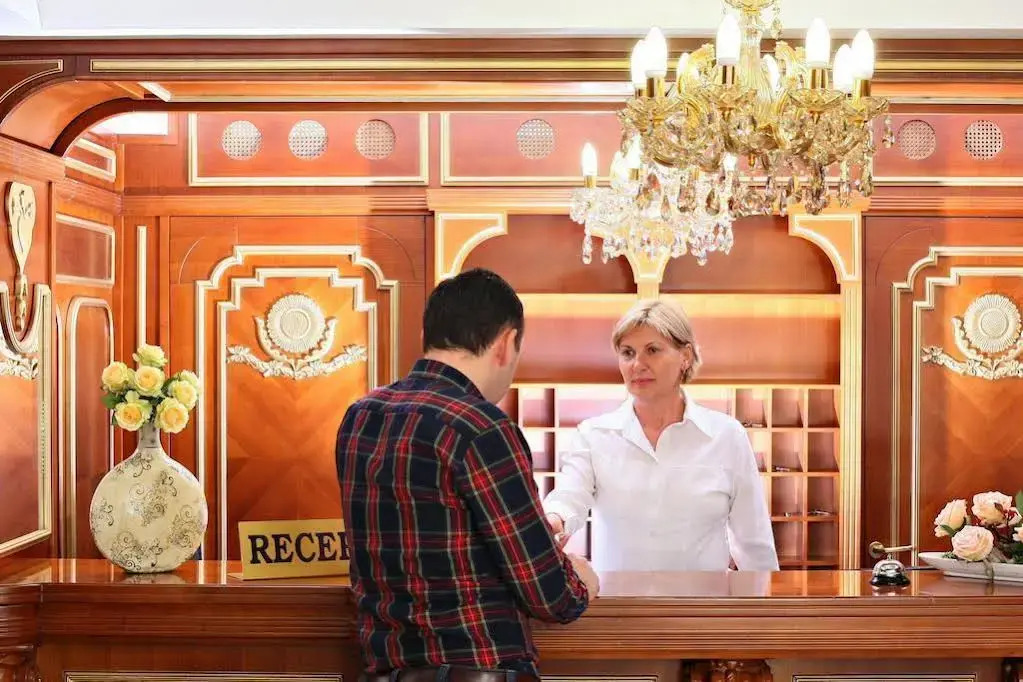 Astoria Grand Hotel