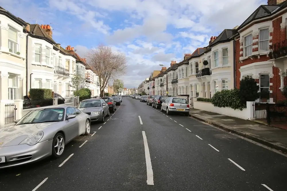 Veeve - Burnfoot Avenue