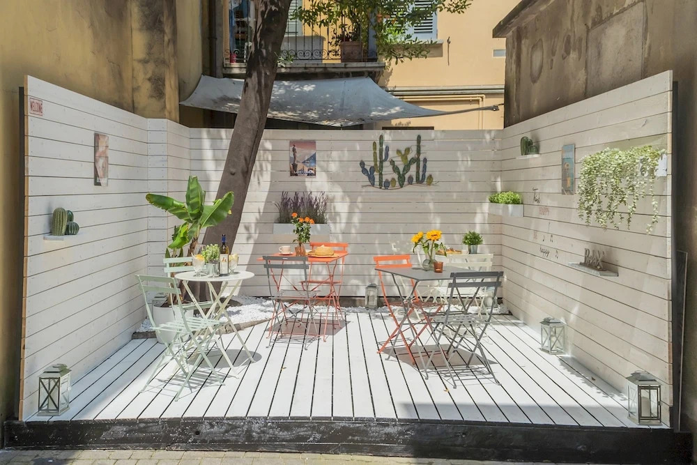 Como Dreams Apartments by Rent All Como