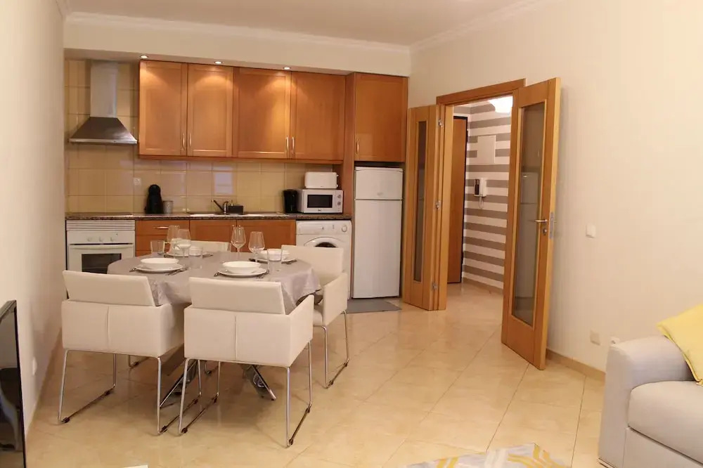 Luxury 1 bed Apartment 1,5 km From Praia da Rocha