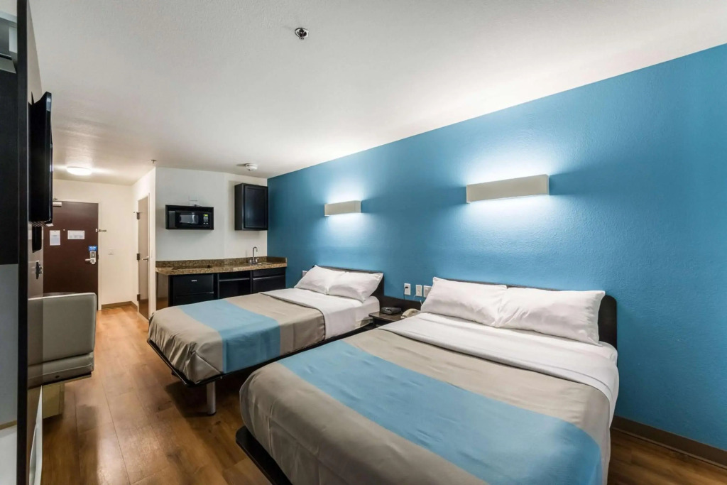 Motel 6-Laredo, TX - Airport