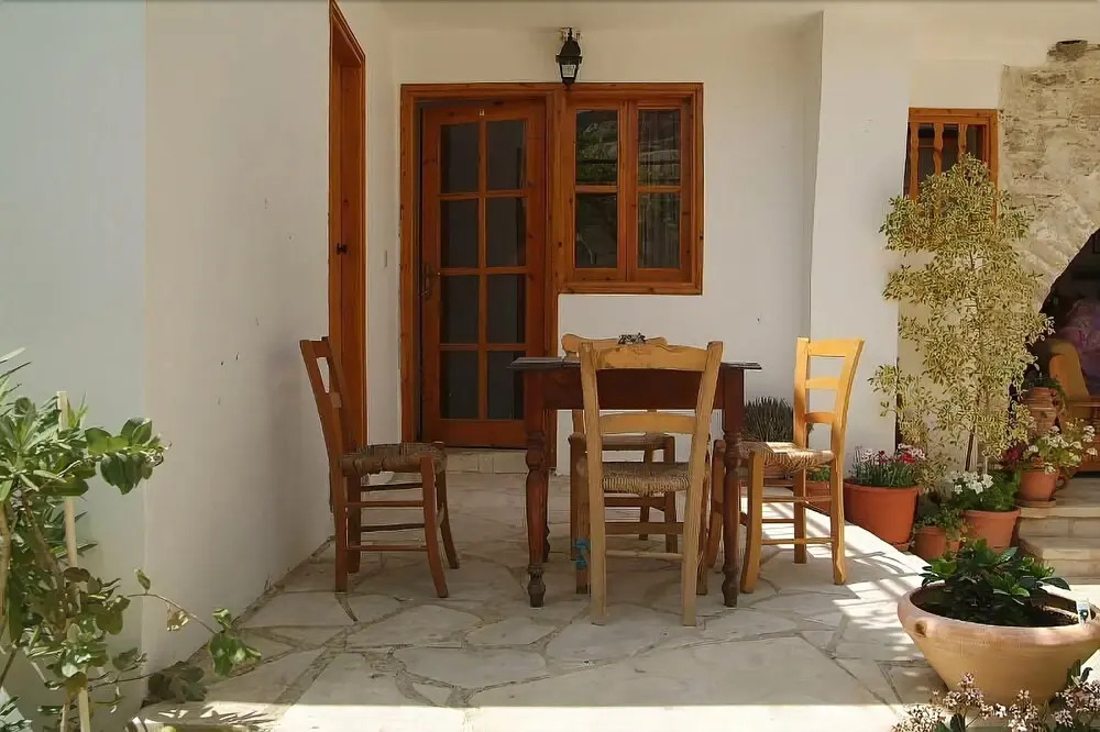 Kontoyiannis House