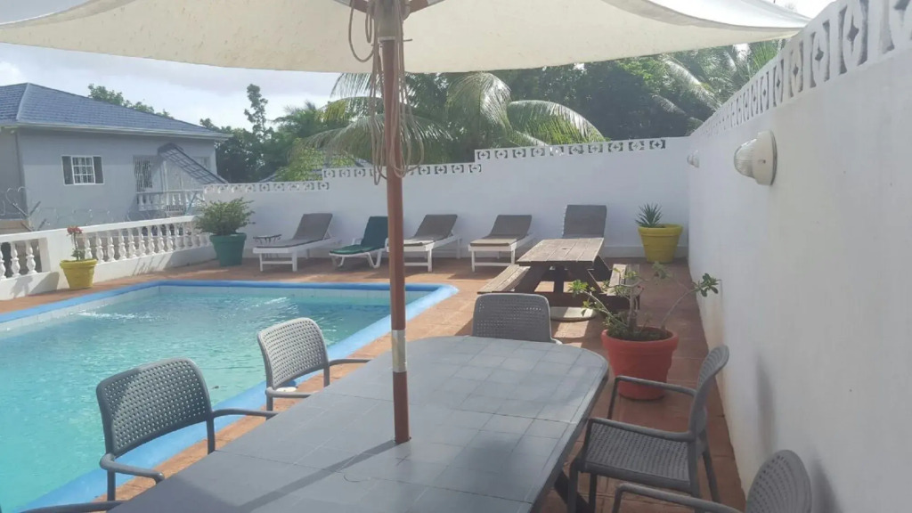 Pimento Studio Apartment