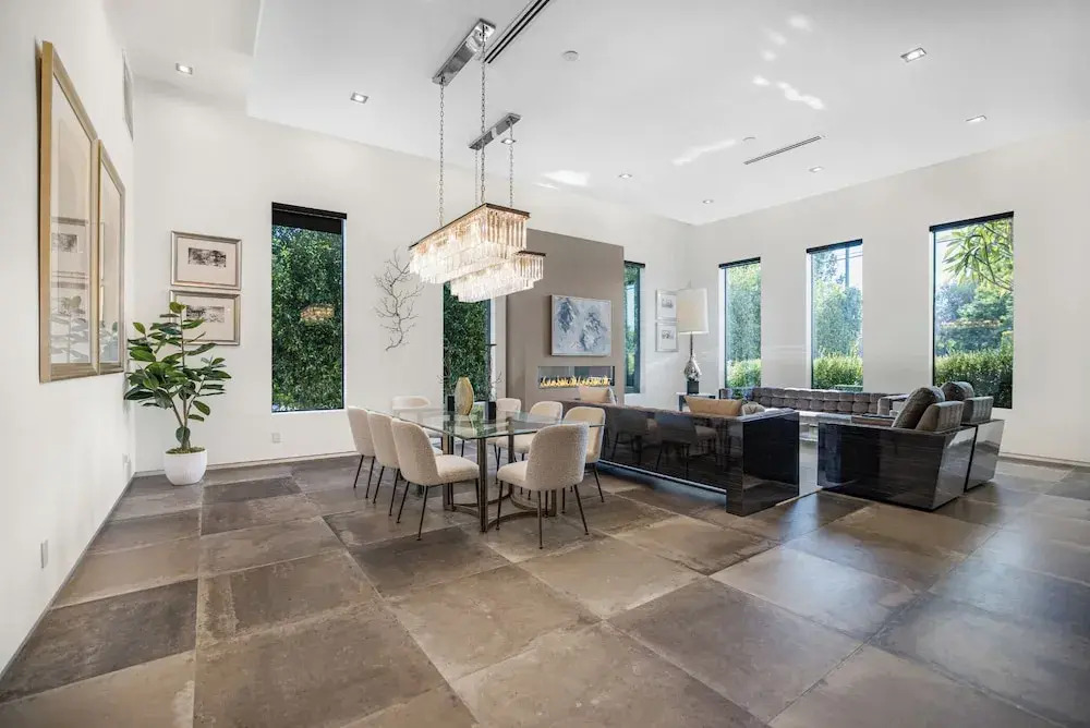 Louise Modern - Luxury Smart Estate in Encino w/ Pool, Gym & Spa