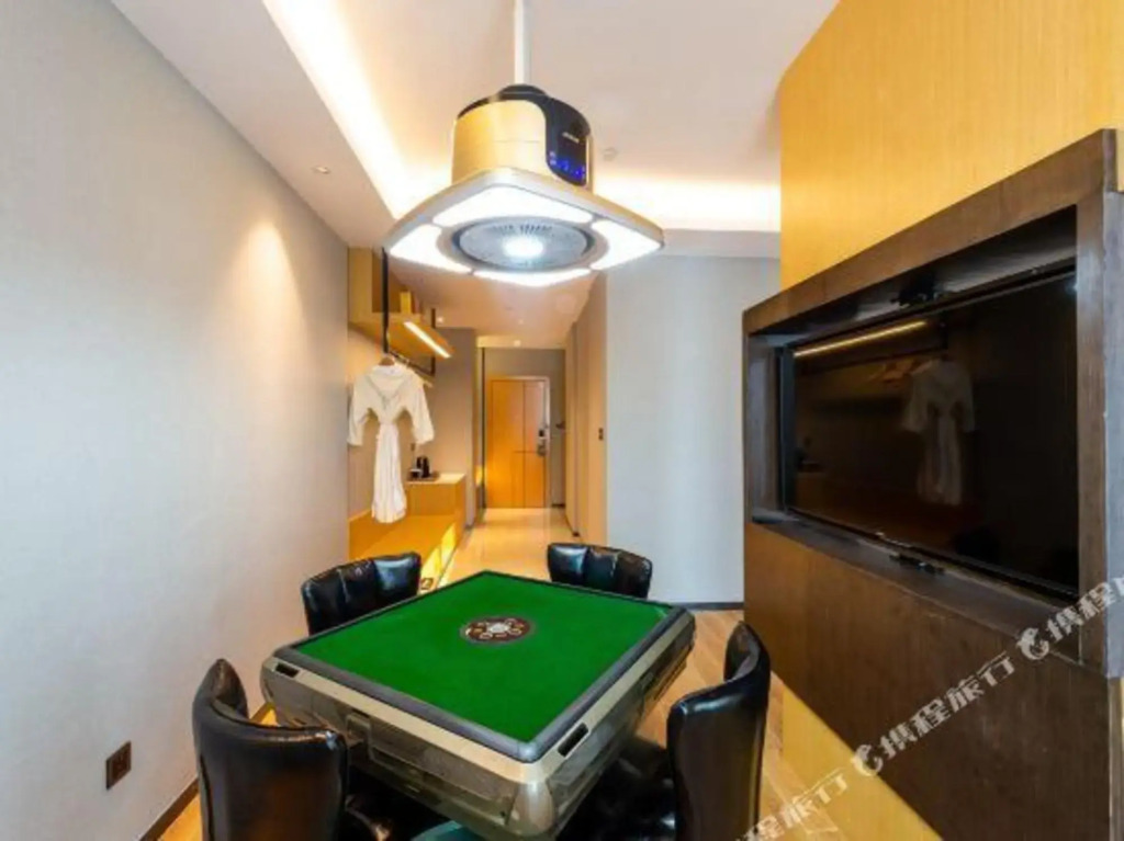 Xiyue · Man Hotel
