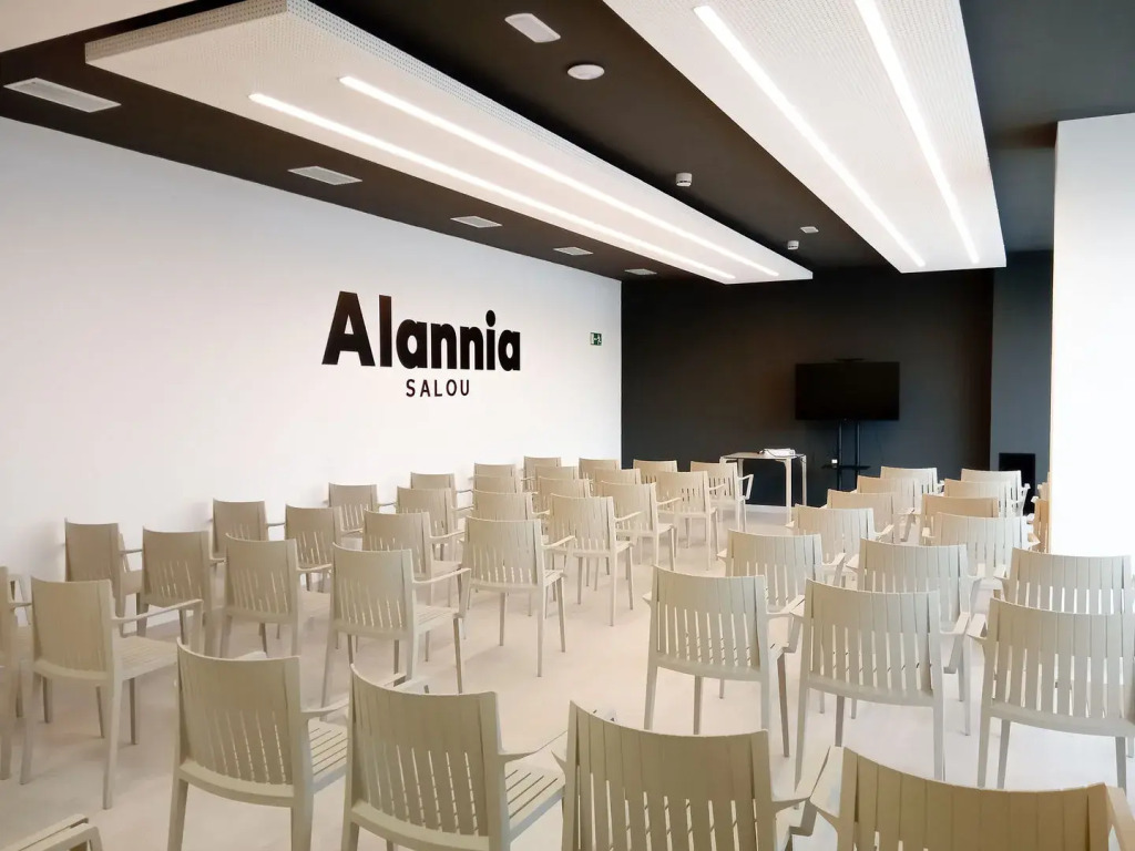 Alannia Salou