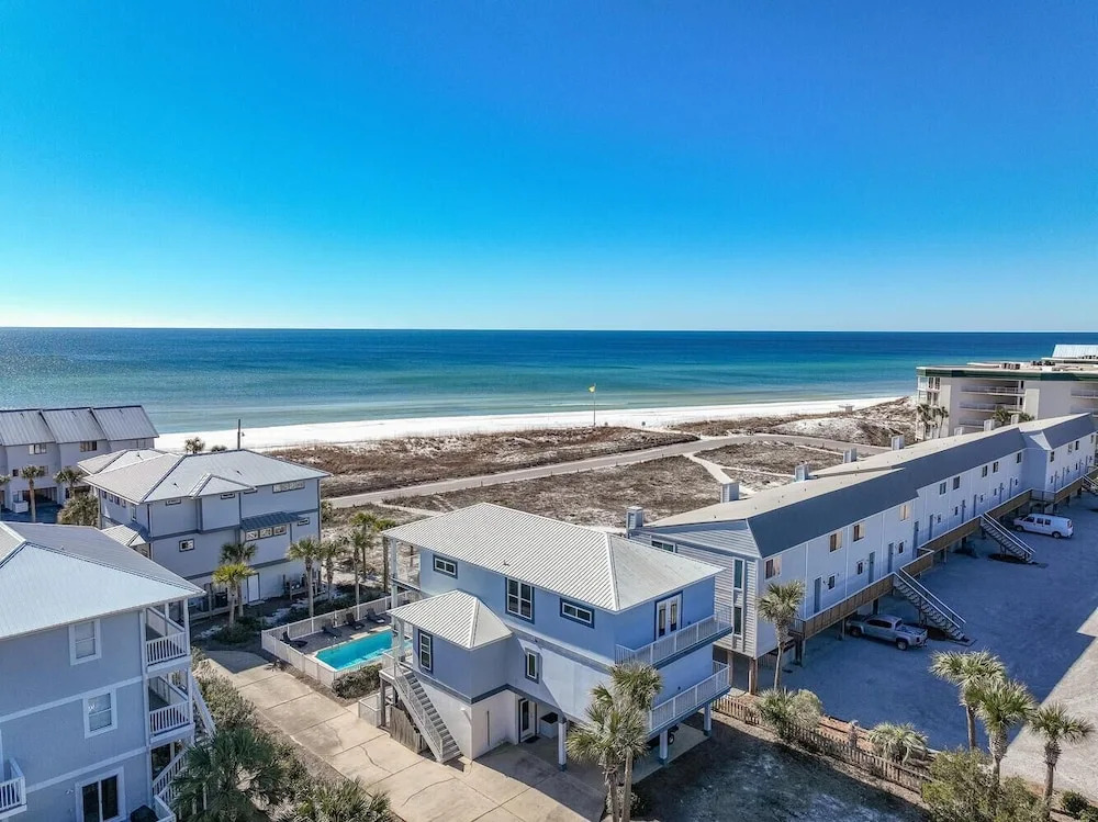 3 Generations Beach House