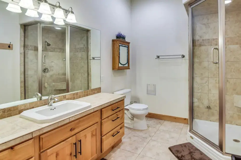 Mtn-view Cabin w/ Private Hot Tub in Georgetown!