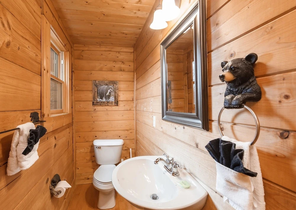 Something Extra 2 Bedroom Cabin by RedAwning