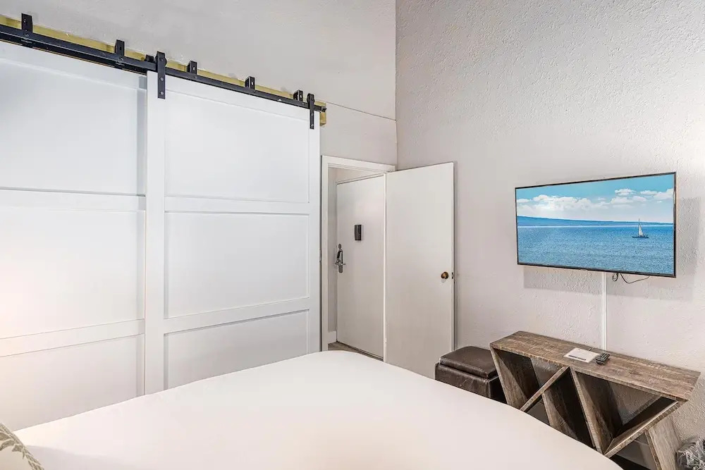 Maalaea Banyans 411 - Modern Renovation, Direct Ocean Front, Incredible View, AC