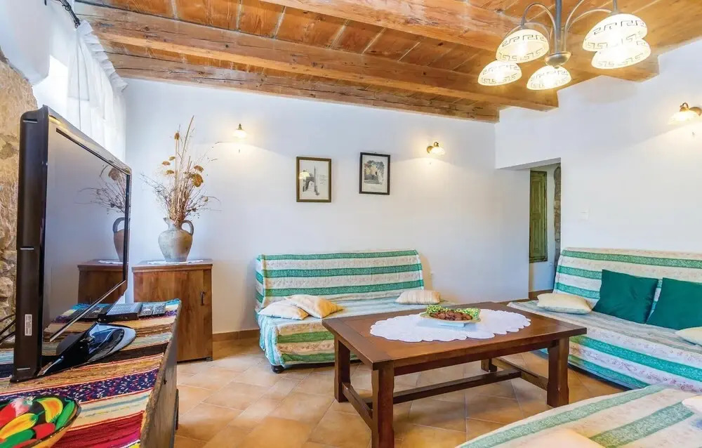 Nice Home in Draga Bascanska With Wifi and 5 Bedrooms