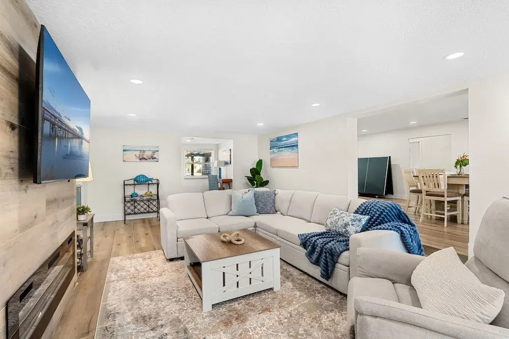 121 Atlantic Blvd