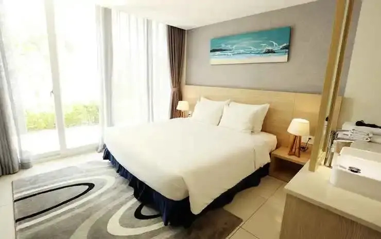 Oceanami Villas & Beach Club