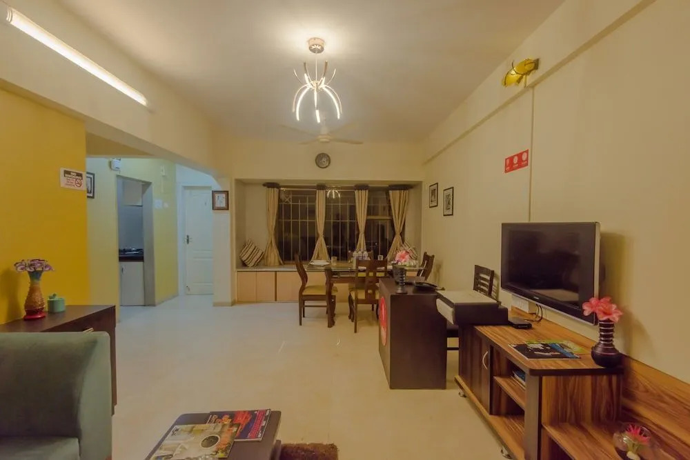 OYO 10053 Apartment Powai