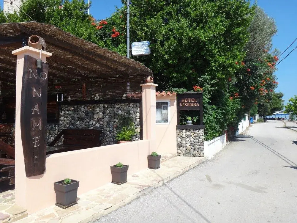 Despoina Apartments