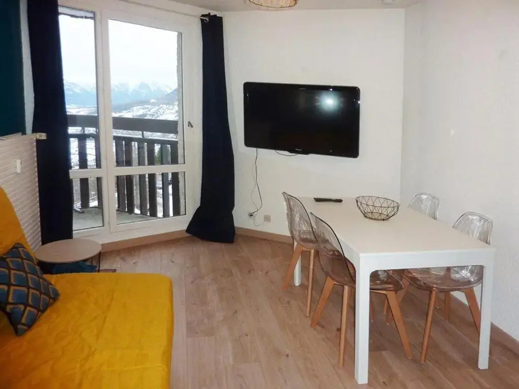 Appartement Les Orres, 1 pièce, 4 personnes - FR-1-322-392