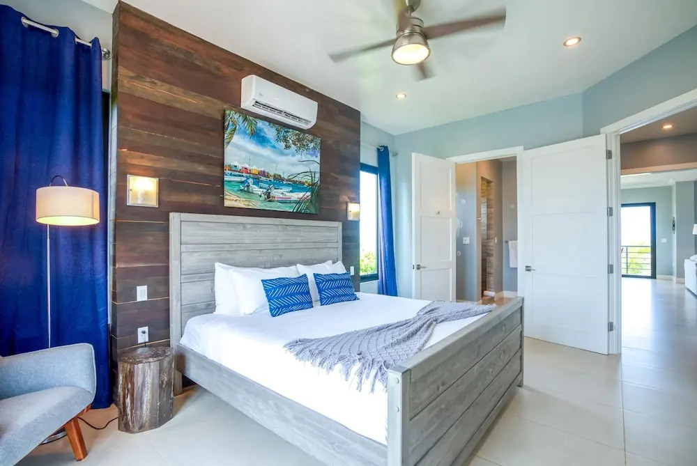 Oceanfront Sunset Gecko Condo - Ground Floor 1B