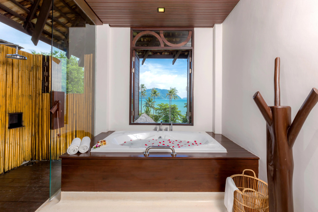 Курортный отель The Vijitt Resort Phuket