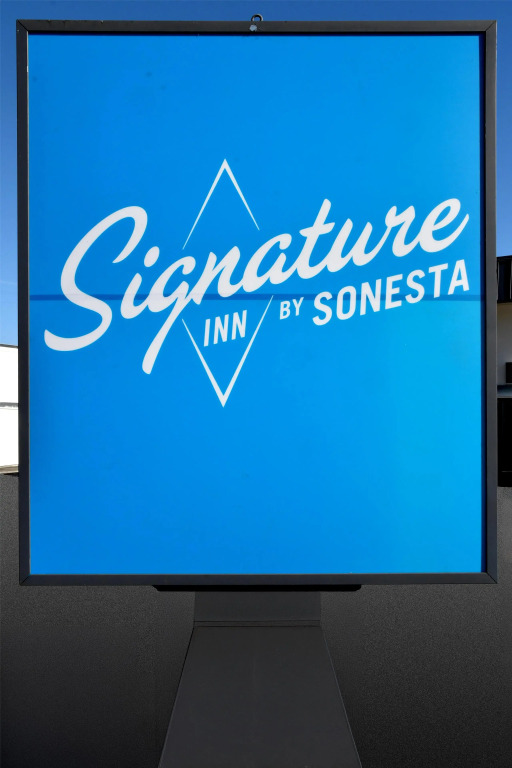 Signature Inn Medford Downtown