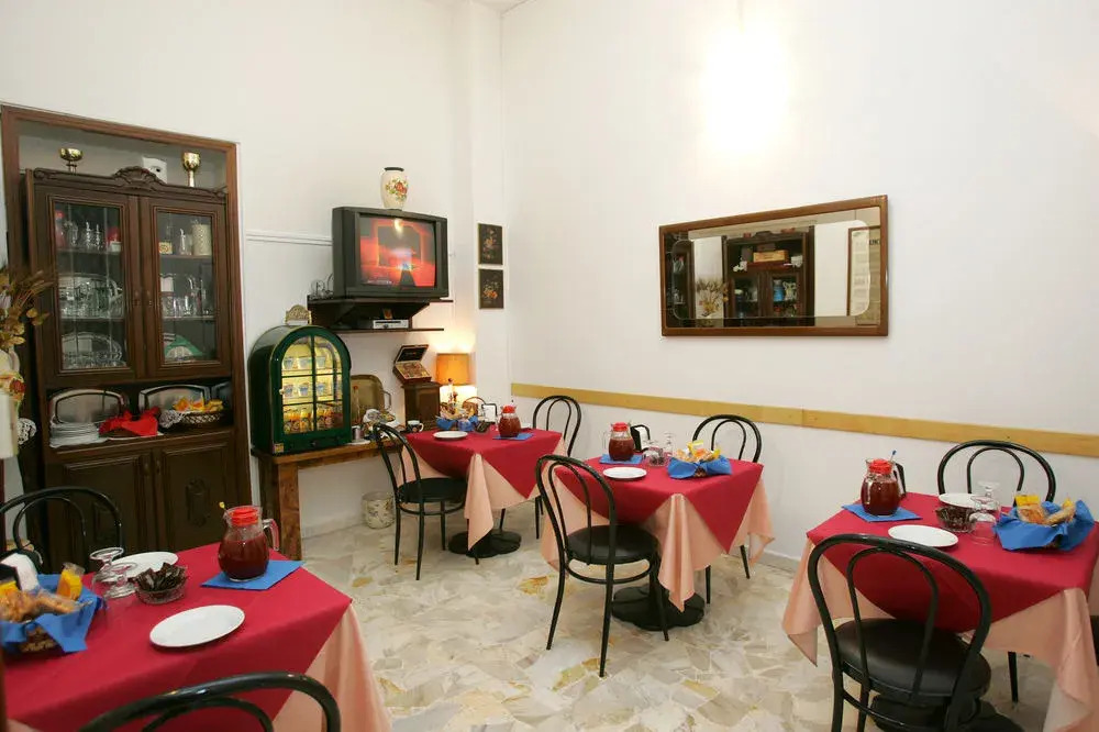 Hotel Eden