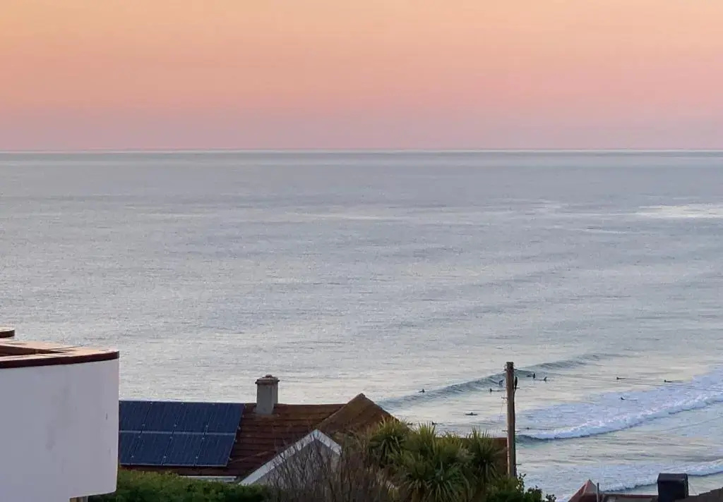 SEA BEACH & COASTAL VIEWS from LRG SUN TERRACE G Bay Apartments OVERLOOKS FISTRAL BEACH MOST DESIRABLE LOCATION SLEEPS & DINES 6 which includes SOFABED 2 BATHROOMS AL FRESCO Dining Smart tv all rooms PRIVATE PARKING 2 CARS sat-sat only April-Nov please