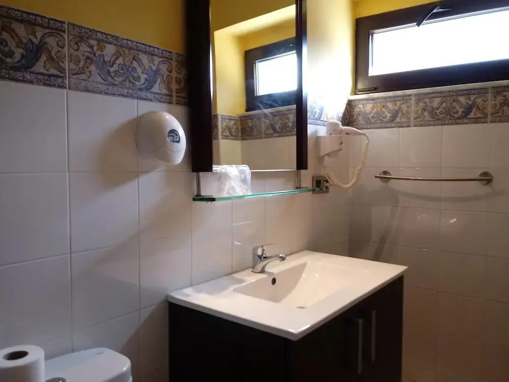 Hotel Rural Posada Del Monasterio