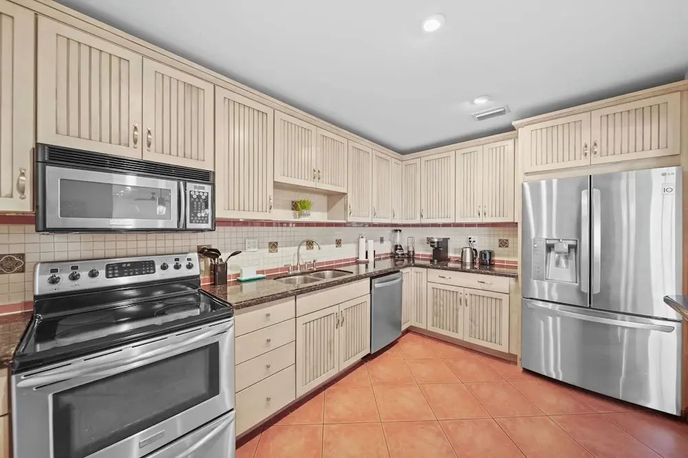 Luxe 2BR Escape Fort Lauderdale