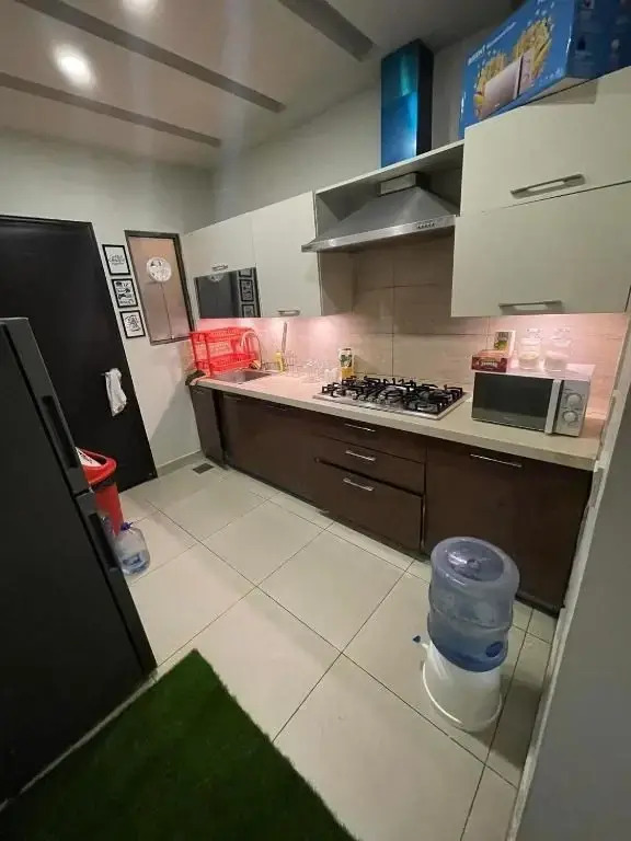 Near AirPort/Motorway/Daewoo - Large 3BHK Apt