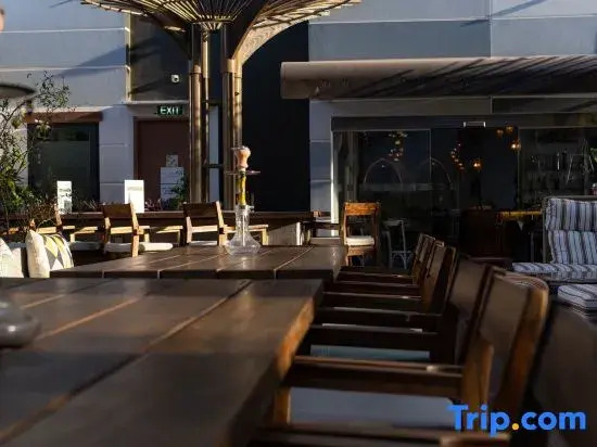 Republic Airport Luxury 2BR | Pool & Gym