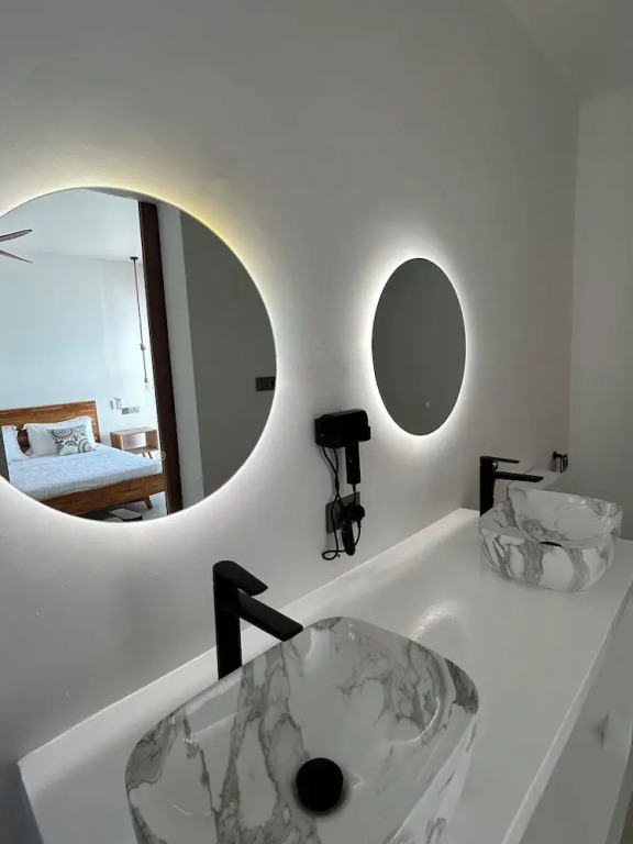 u paradisu villas