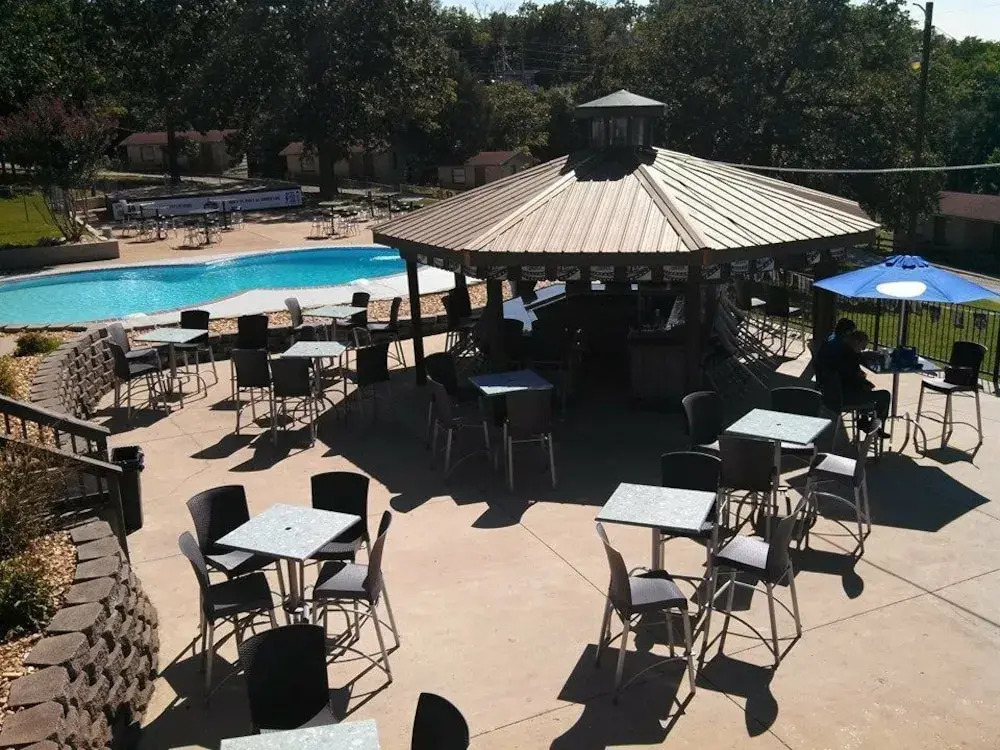 Table Rock Resorts at The Rocks Resort