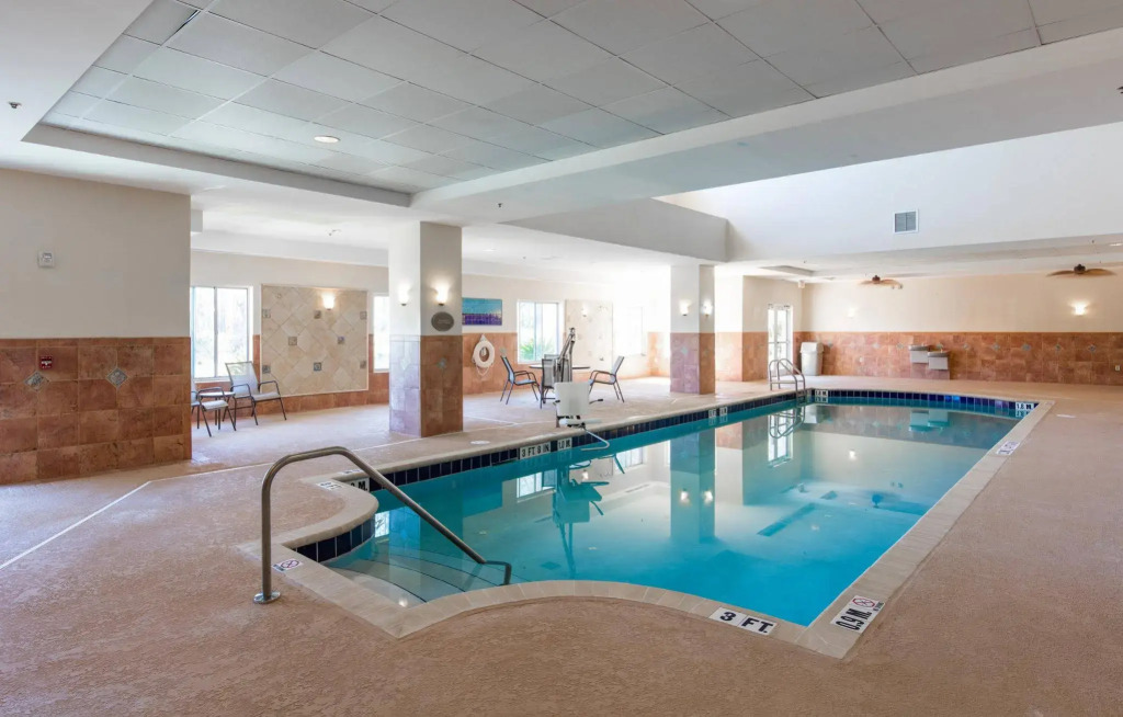 Holiday Inn & Suites Lake City by IHG