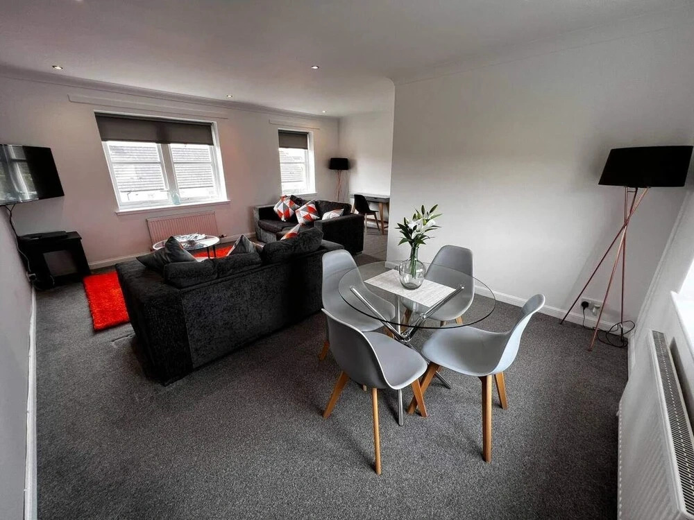 Apartment - Sleeps4 - Glasgowairport 10 Mins Drive