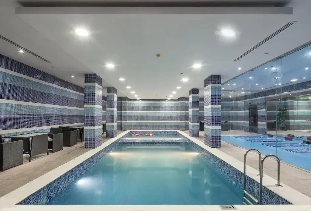 Naviti Warwick Al Khobar